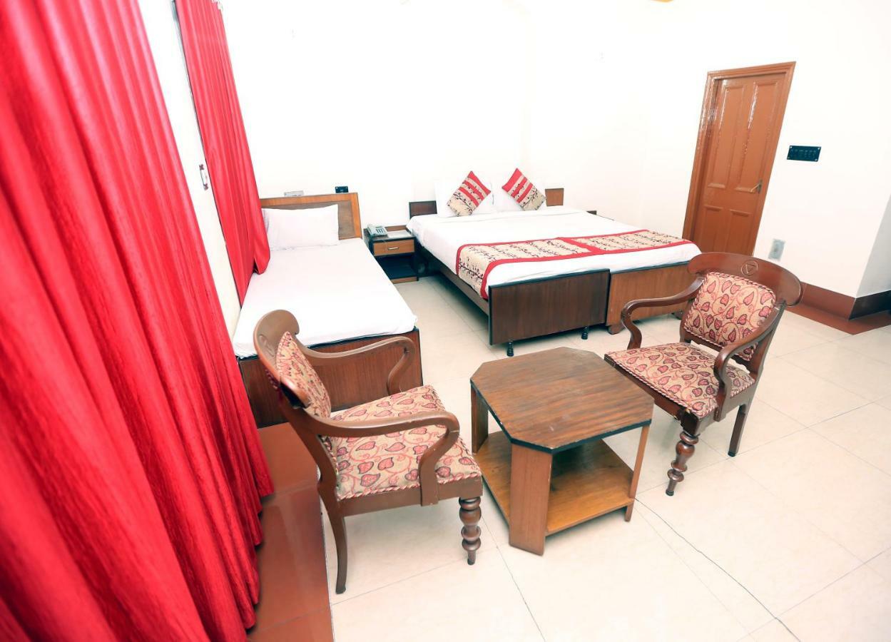 Ymca Seacom Inn Kolkata Exterior photo